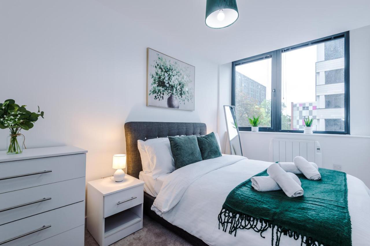 New! Stylish 2-Bed Apartment In Manchester By 53 Degrees Property - Amazing Location, Ideal For Small Groups - Sleeps 4! Exterior foto